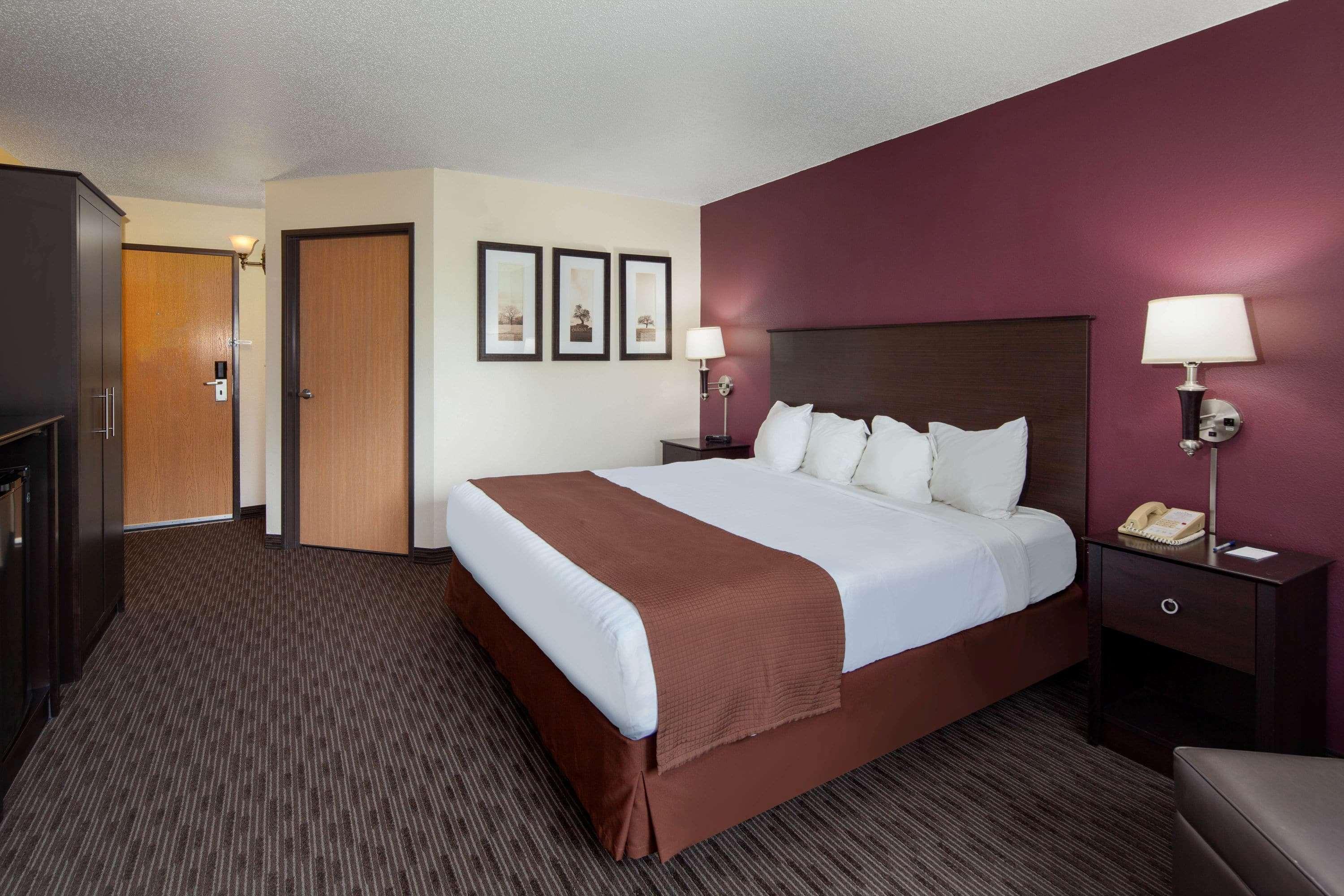 Americinn By Wyndham Northfield Εξωτερικό φωτογραφία