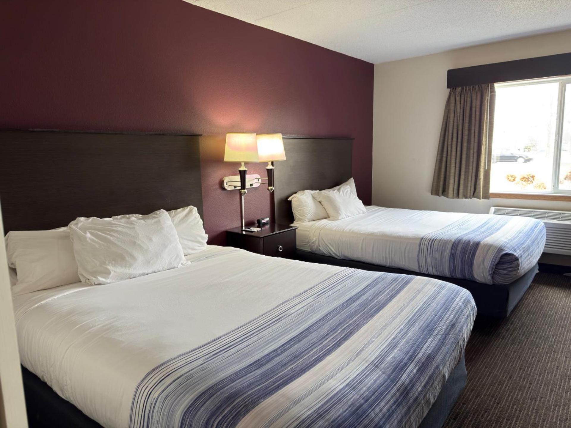 Americinn By Wyndham Northfield Εξωτερικό φωτογραφία