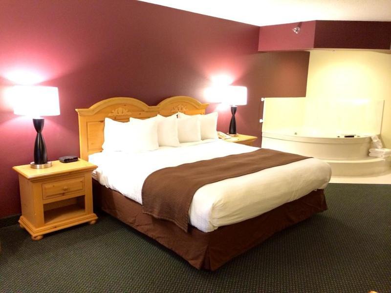 Americinn By Wyndham Northfield Εξωτερικό φωτογραφία